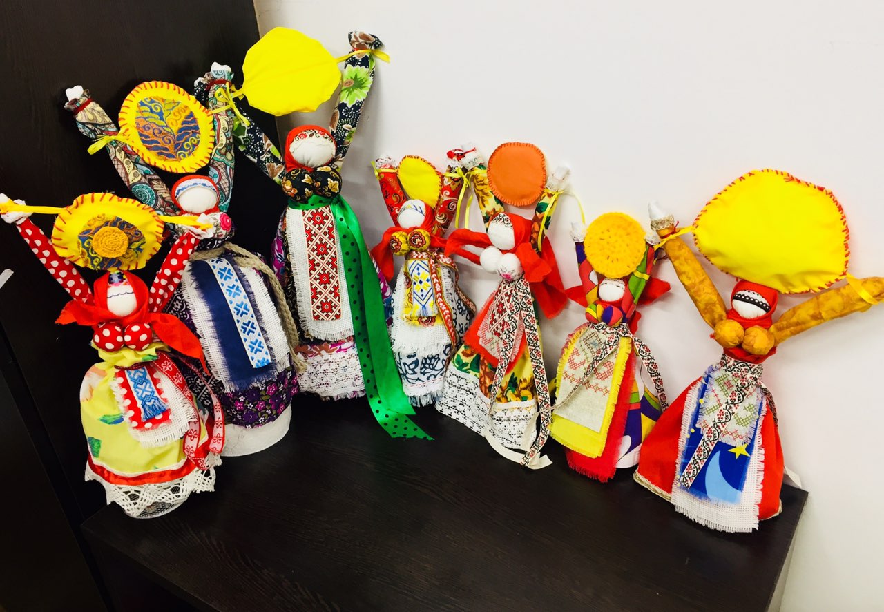 dolls